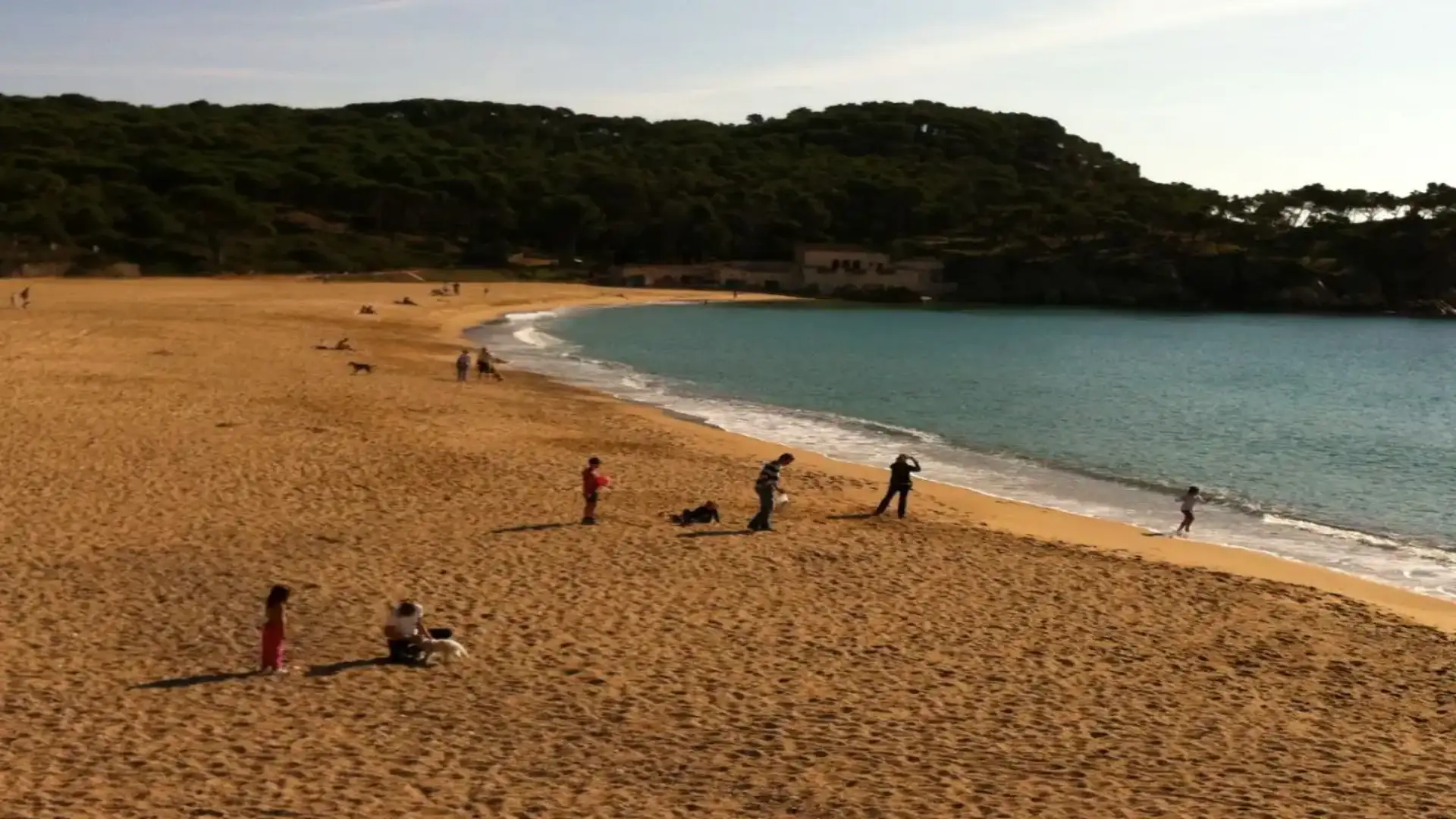 The Catalan Water Agency (ACA) will control 265 bathing areas this summer