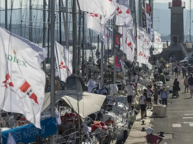 El ambiente en puerto indescriptible