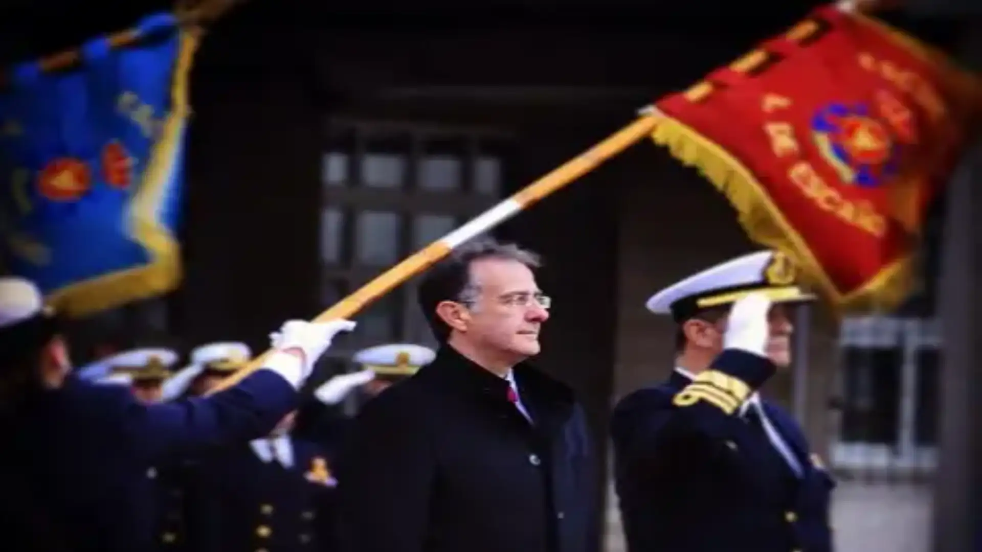 Professor and former deputy Juande Ruano Medal to Naval Merit