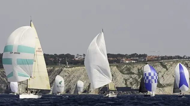 El Campeonato de Bizkaia repuntó de la mano del tristemente desaparecido José Luis Azqueta "Tacos" en los 90, cuando la patrocinó Champagne Mumm. Desde aquellos años es una de las citas obligadas del calendario vasco.