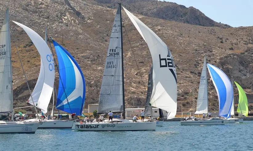 Gran nivel en el Gran Premio Estrella Levante, Cartagena-Ibiza.