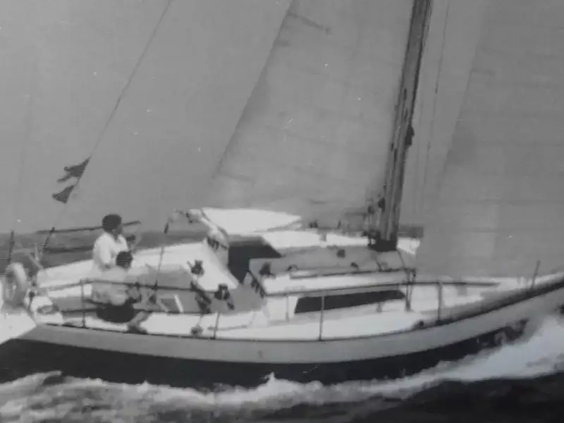 Tras 30 años, Enrique se ha propuesto participar en el Rías Altas 2016, con la misma tripulación que tendrá una media de edad de 46,5 años