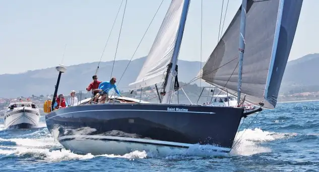 El "Saint Michelle" de Miguel Lago armado por José Miguel Roquette.