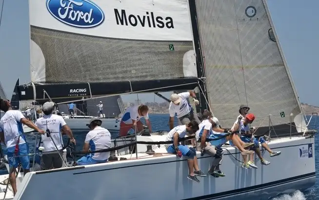 El viento ha impedido celebrar con normalidad la tercera jornada, por lo que los de sábado fueron los que valieron a la postre. el Presidente del Real Club de Regatas de Alicante, D. Juan Rodríguez Marín, ha cerrado el acto agradeciendo la participación de los regatistas emplazándolos a participar en la siguiente edición