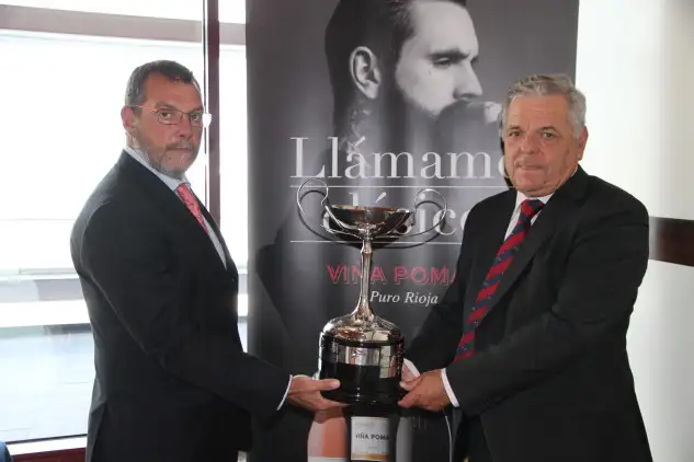 foto presentacion copa gitana_eduardo santamarina y tomas alonso allende del club organizador