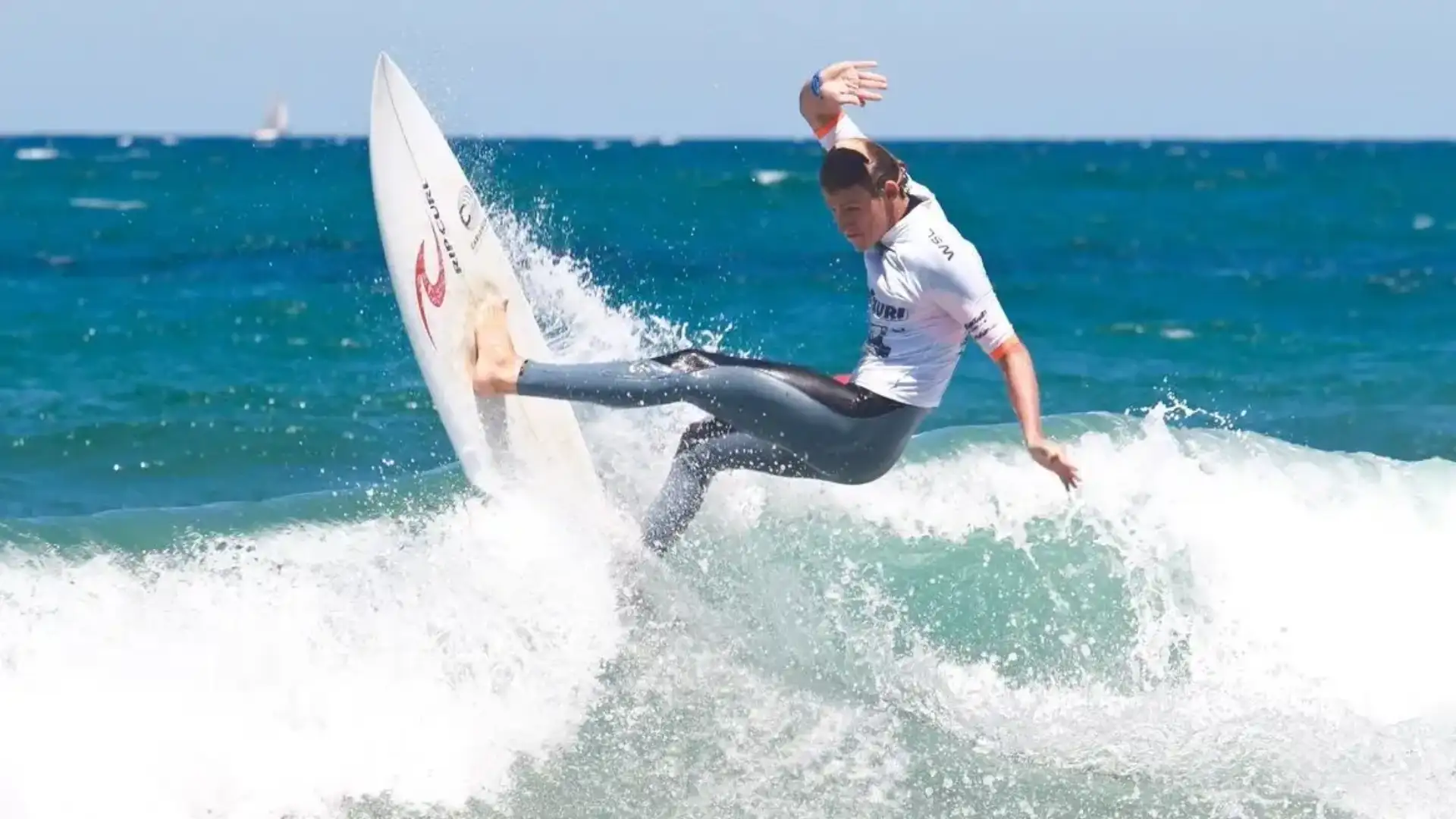 Titouane Boyer and Juliette Brice are crowned at the Peña Txuri Junior Pro Sopola