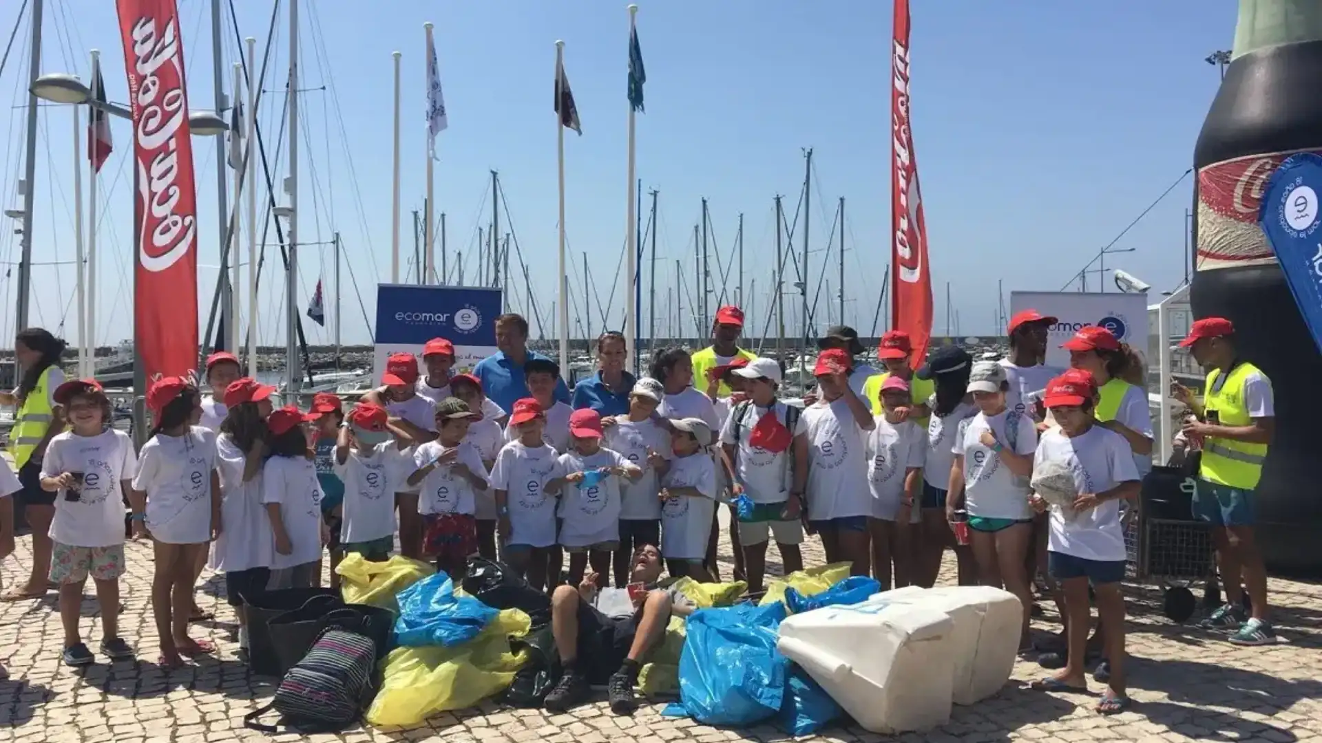 First coast cleaning of Ecomar and Coca- Cola in Portugal