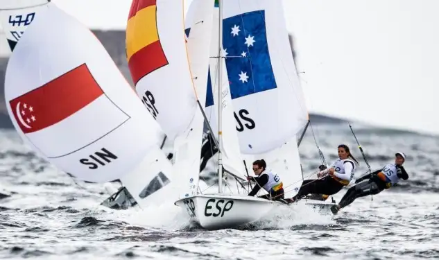 Bàrbara Cornudella y Sara López no tuvieron suerte en su debut en 470 Femenino (Foto Pedro Martínez).