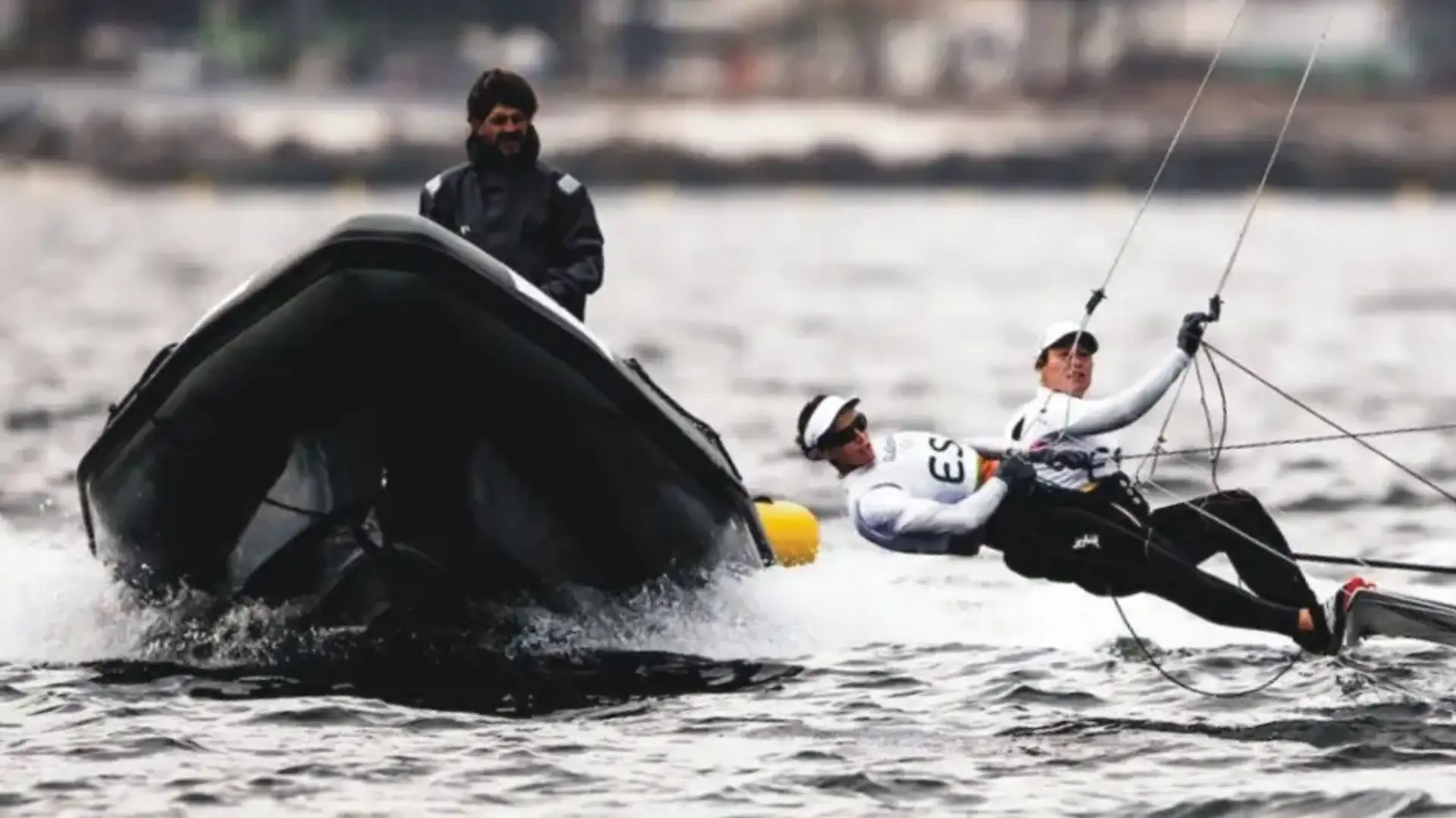 With hope of medal they enter into action Tamara Echegoyen and Berta Betanzos (FX)