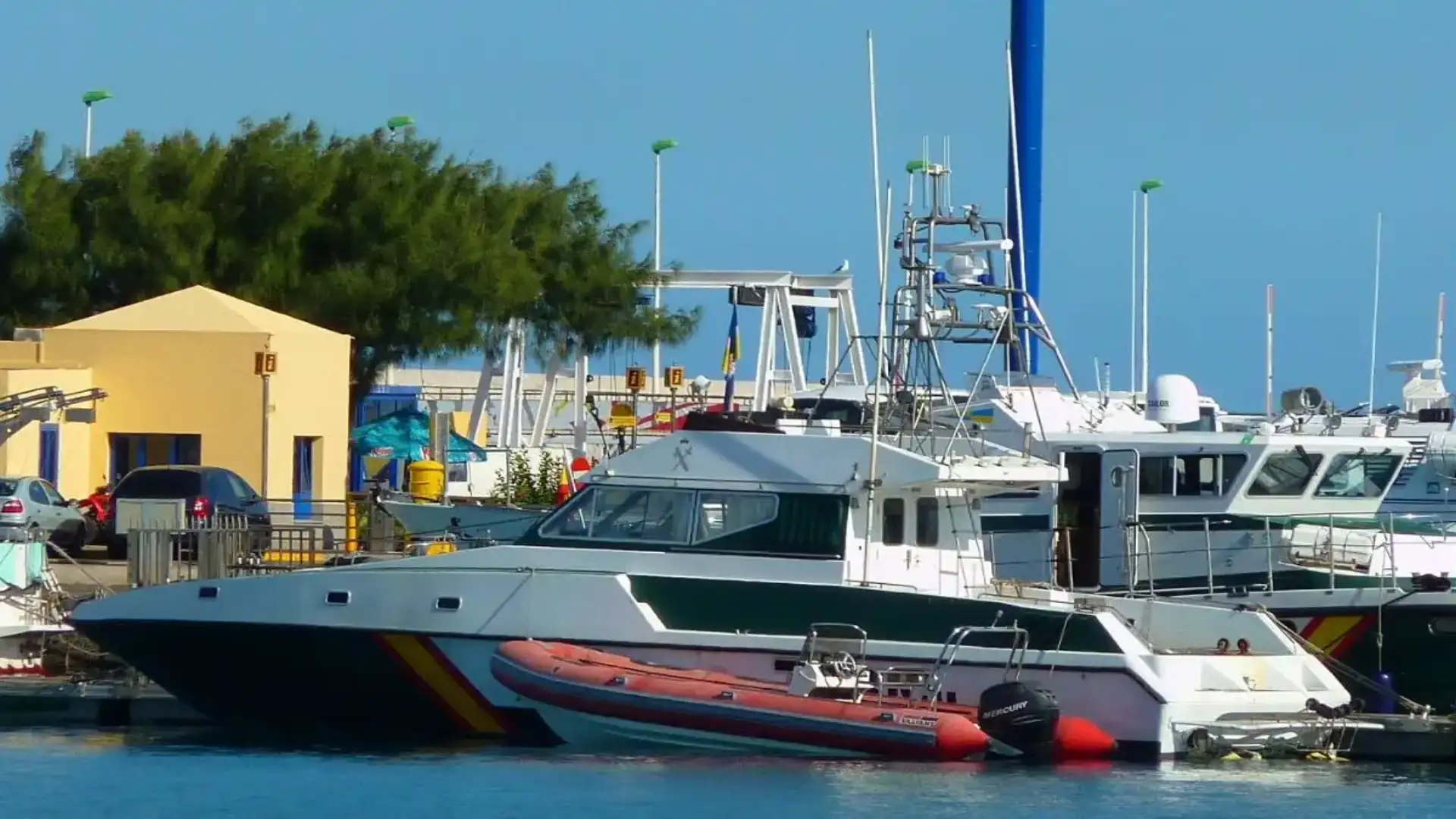 Penalties for minor, serious or very serious offences in recreational water by law