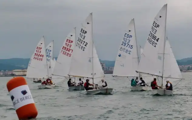 El Campeonato de España Master de Snipe ha marcado el inicio del apartado deportivo de la Semana