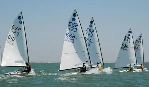 La segunda jornada comenzará a las 13.00 del viernes.