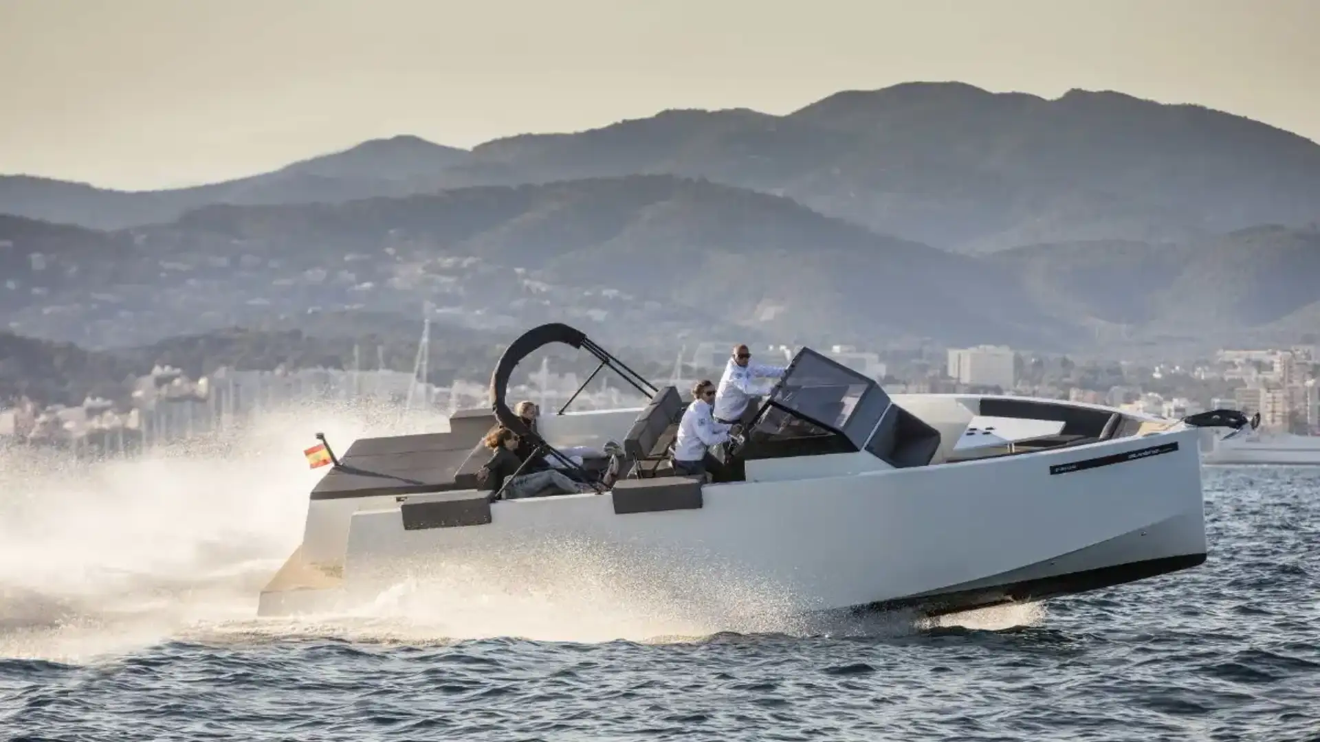 Antonio Yachts doubles the billing and plans to double its production in 2017