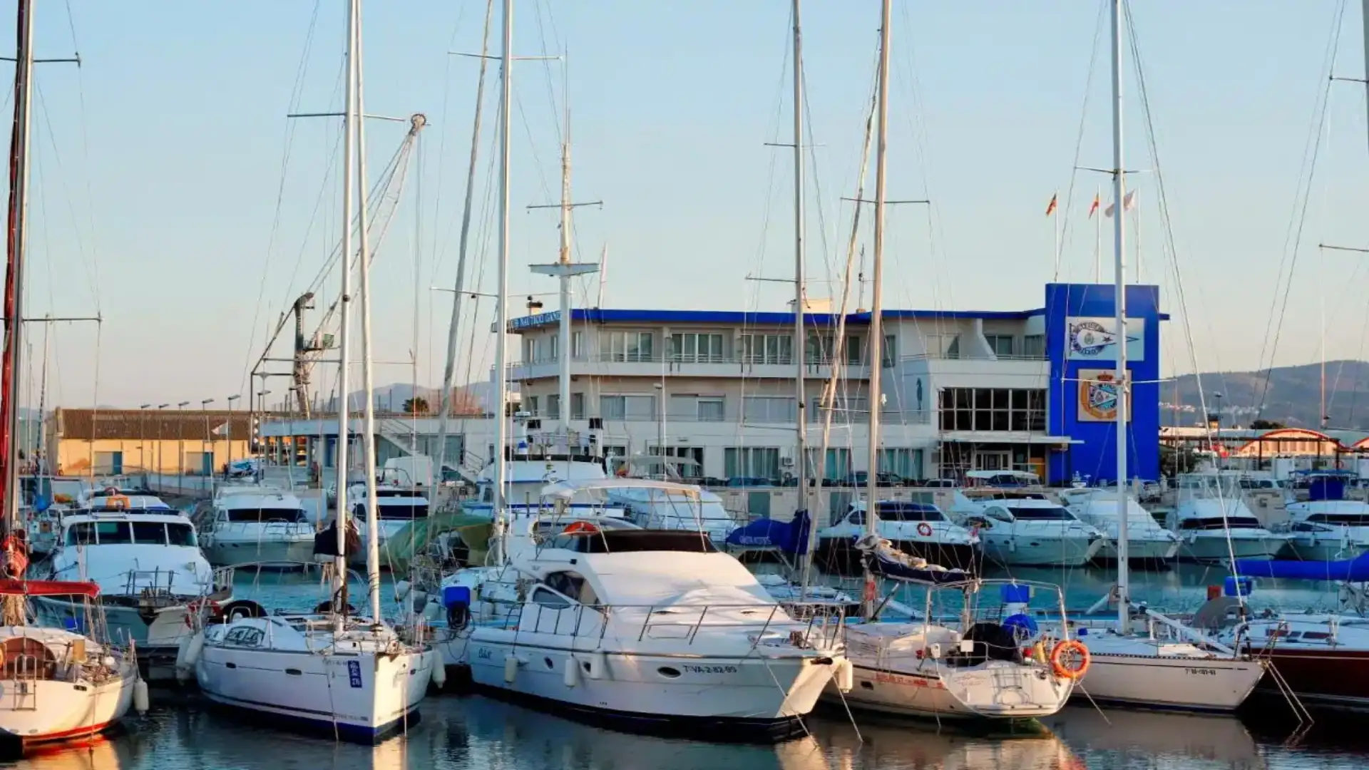 The Confederation of Clubs regrets the situation of the Gandia RCN