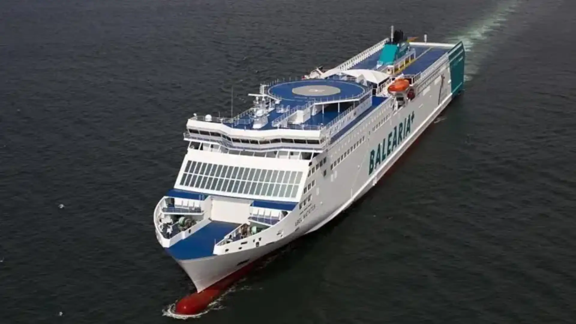 Balearia offers 20 places to train bridge students and machines