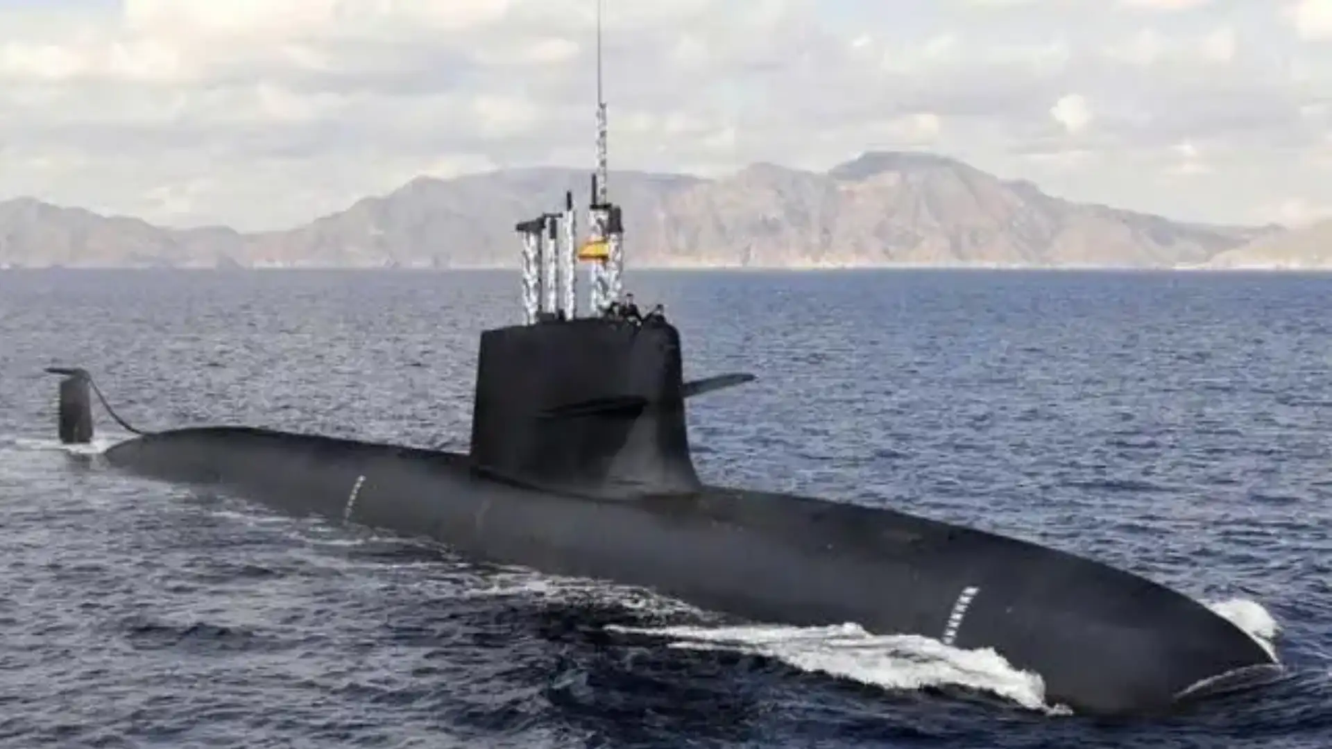 Navantia ends the extension of S-81 and begins the work of weapons