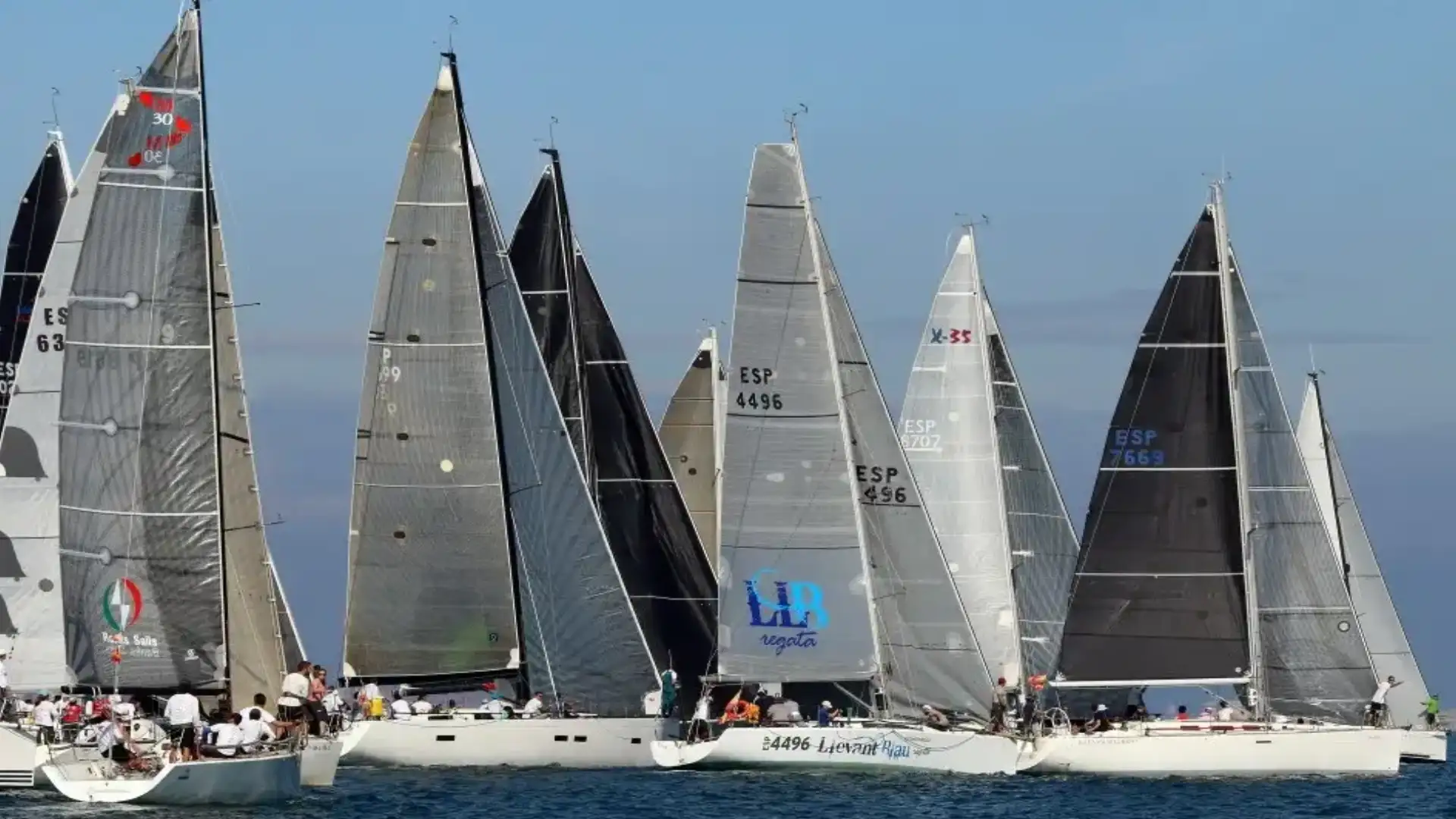 The Trophy Juan Moreno proclaims the new autonomous champions in the Nautico de Valencia