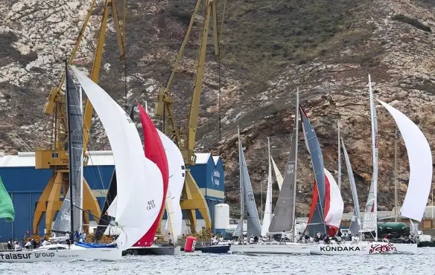 Tras disputarse la regata Juan Fernández la flota crucero afronta este fin de semana la segunda entrega, de las cinco previstas, del Acto I en el que participan los mejores de la Región de Murcia y Cartagena