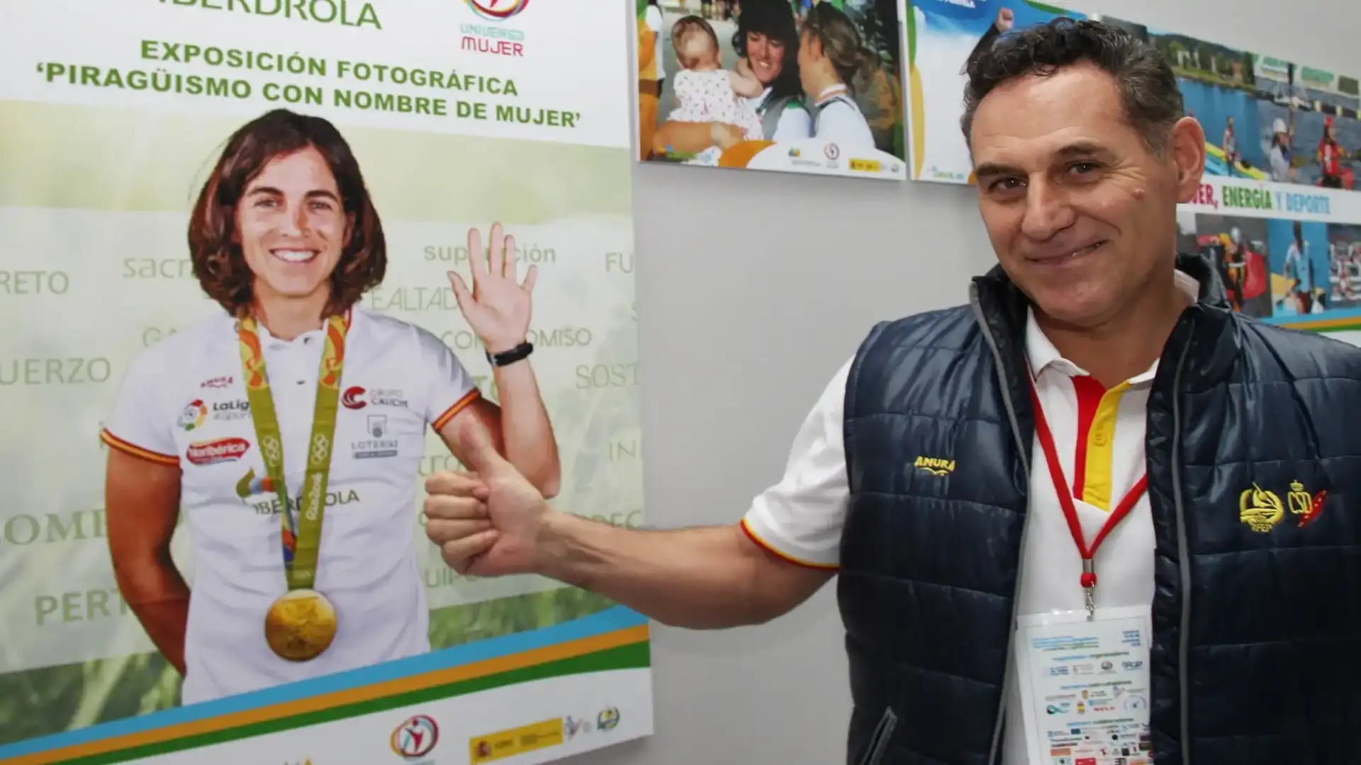 Single sleeves candidate for the presidency of the Spanish of Piragüismo