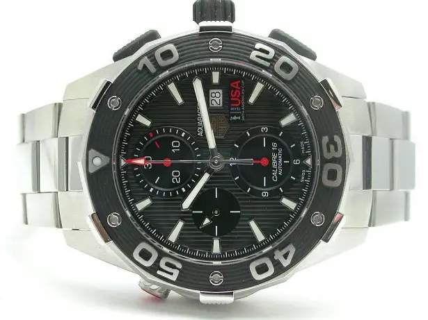 Su precio en EEUU cerca de unos 4.200 US$, al cambio próximo a los 3.900 euros