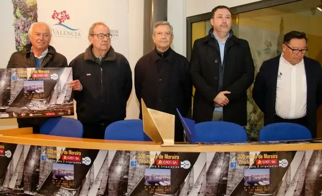 La sala de actos del Consejo Regulador D.O. Vinos de Valencia ha acogido hoy la presentación oficial de la prueba organizada por el Club Náutico Moraira y cuya salida está prevista para el próximo miércoles 18 de enero a las 12:00 horas