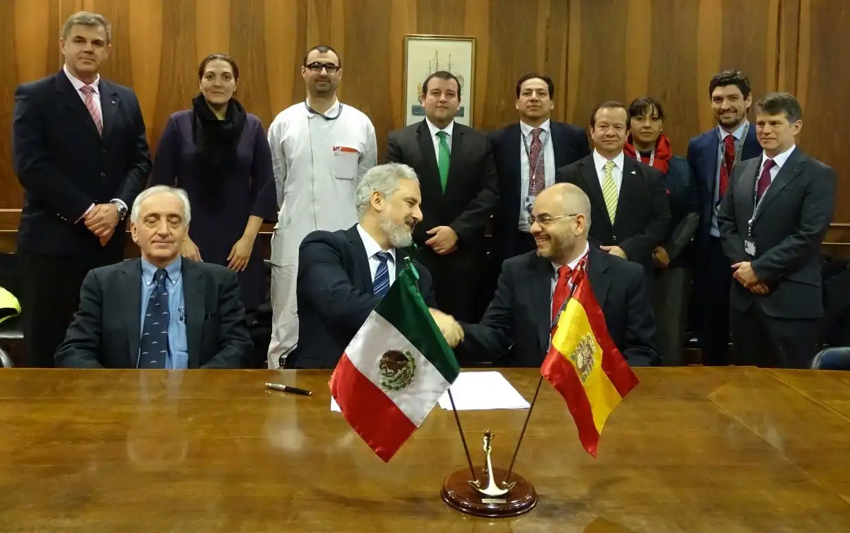 La construcción de este barco ha necesitado más de un millón de horas de trabajo, además de 130.000 de ingeniería, y ha supuesto la vuelta a la construcción civil en la Ría de Ferrol 12 años después