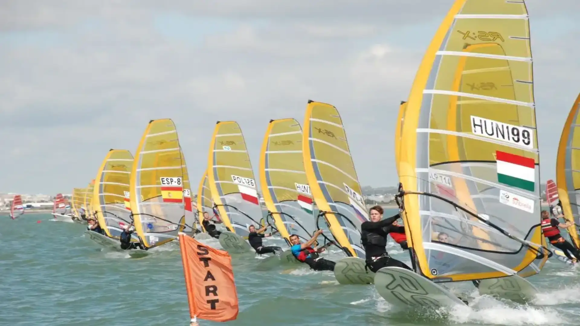 300 regatists from 23 countries in the Andalusian Olympic Week of Sailing in the waters of Cadiz