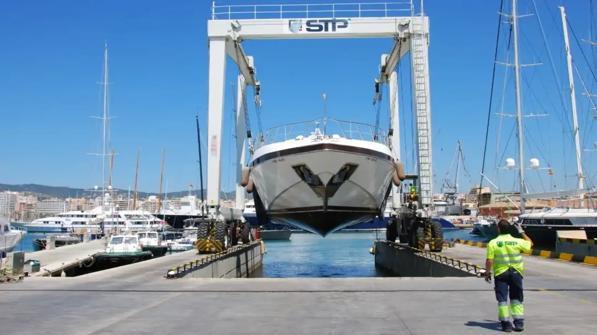 Ports of Baleares increases the concession to Varadero Palma for the dinghy of ships
