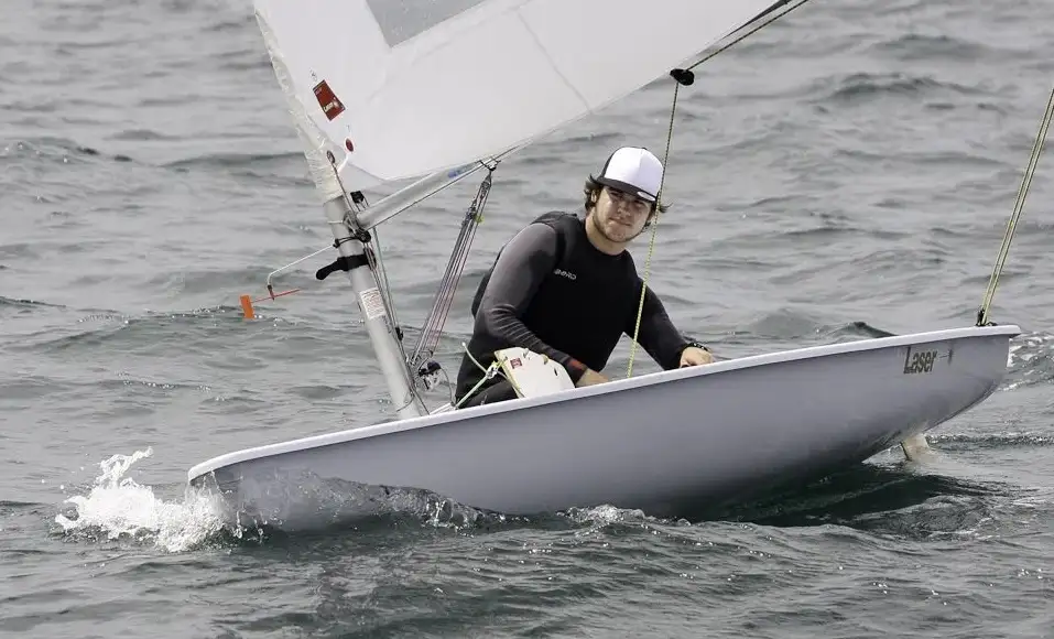El regatista de láser radial vizcaíno, Nicolás Viar