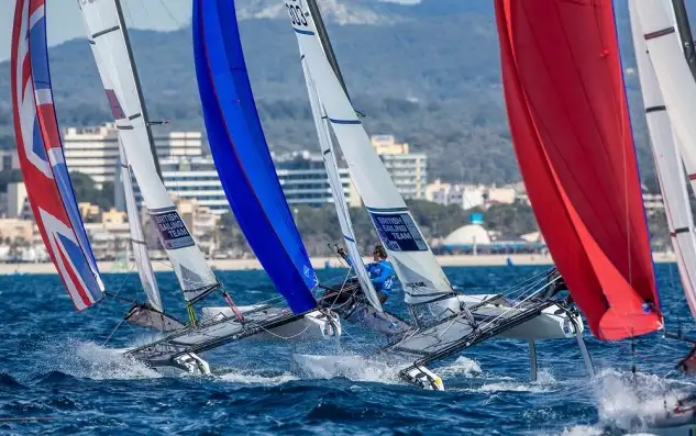 Superado el ecuador de la competición, siete tripulaciones nacionales apuntan al podio de la regata mallorquina (Foto Jesús Renedo)