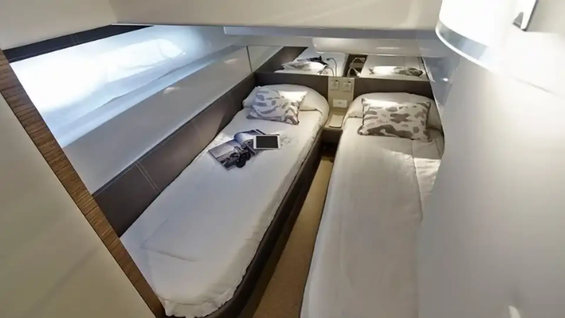 France creates a tax on covert accommodation on recreational ships