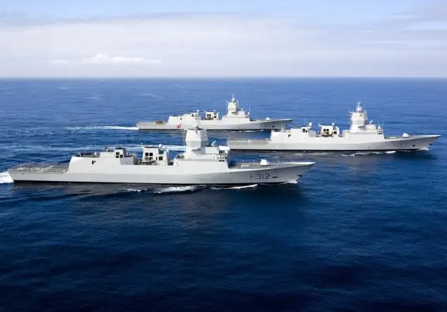 Navantia abrió el mes de junio del año pasado una oficina comercial en Bergen, junto a la Base Naval en la que están basados los buques, en una apuesta de la compañía por afianzar su presencia en el país e incrementar las relaciones comerciales con este cliente estratégico para Navantia