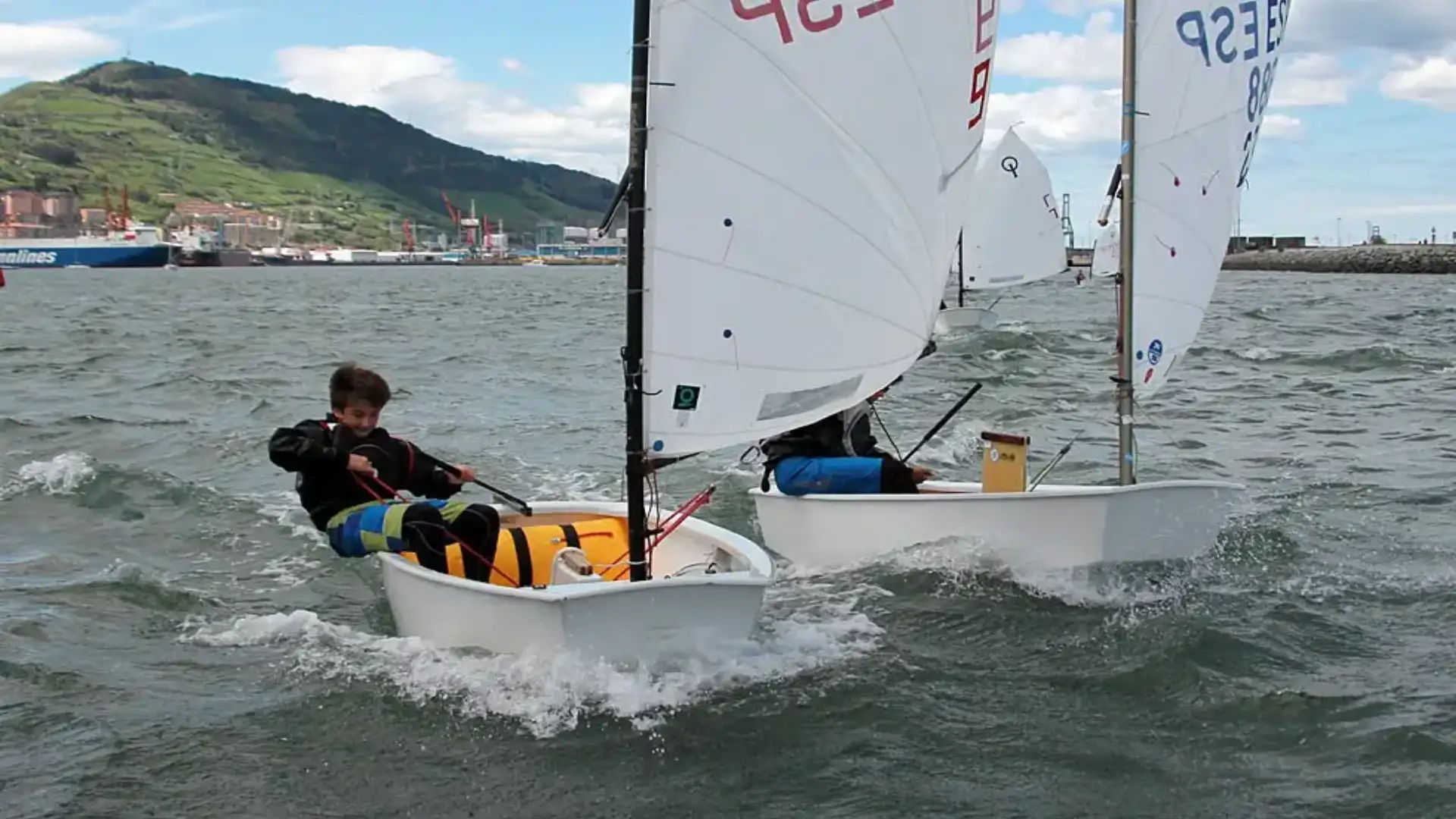 Brilliant the Light Sailing Team of the Abra Maritime in the EKP Trophy of San Sebastián