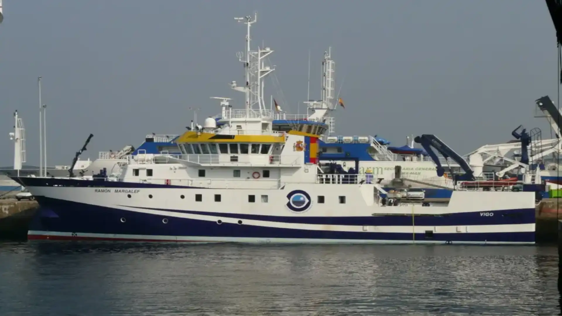 The IEO sent an unmanned submarine to the Iron to examine the craters of the "Tagoro"