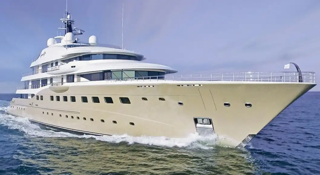 Nuevo Amels Superyacht "Here Comes The Sun" ahora disponible para charter