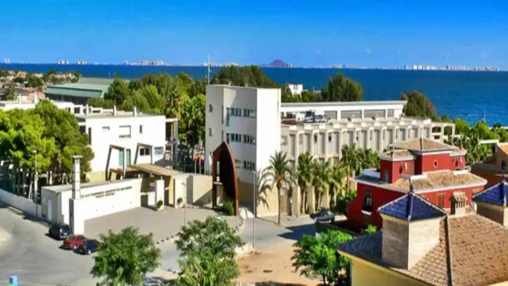 Water bike monitor courses of the Federation of Motoronautics in Murcia