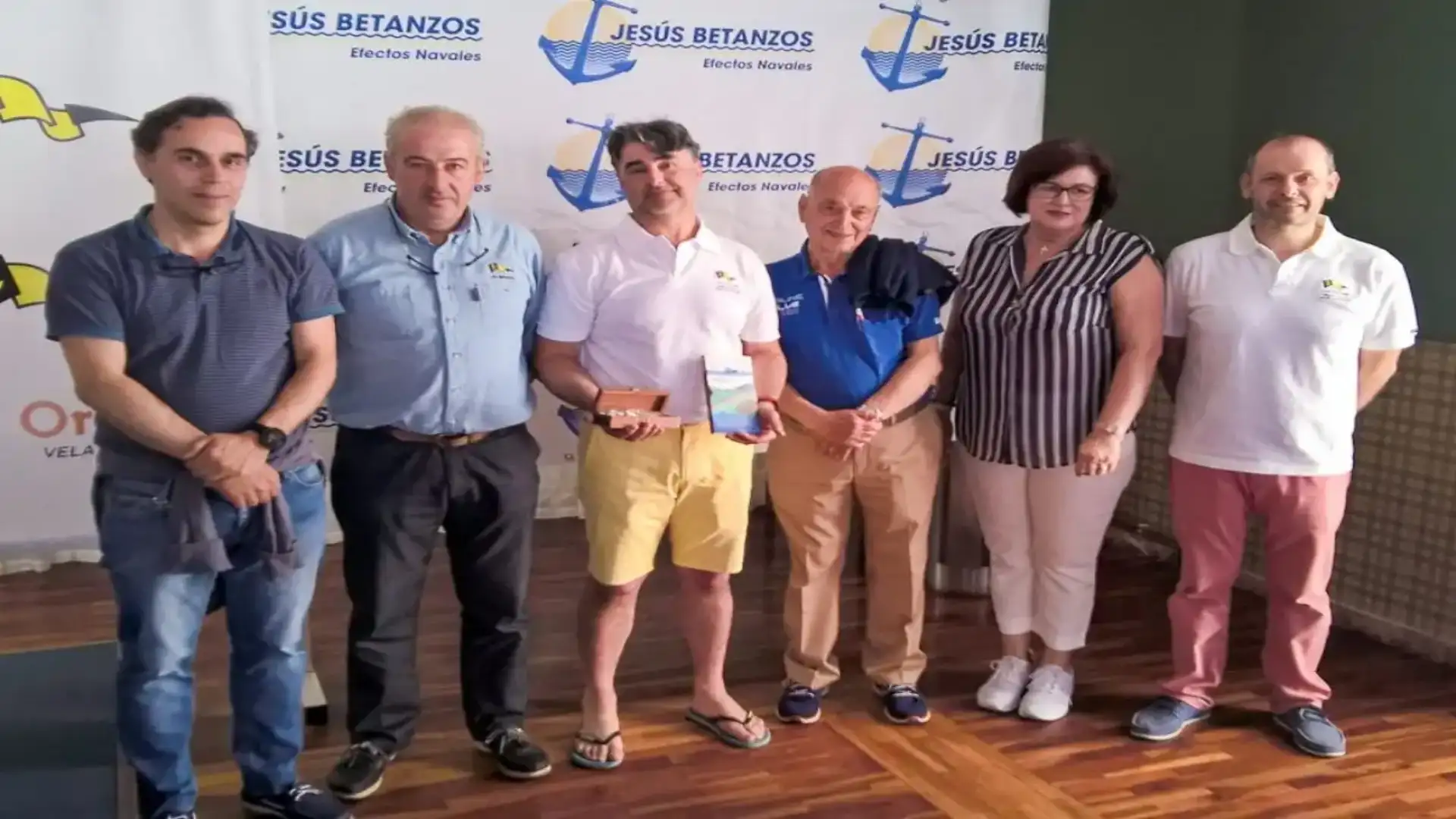 For Antonio Gaona the Master Laser Jesus Betanzos of the Bouzas High School