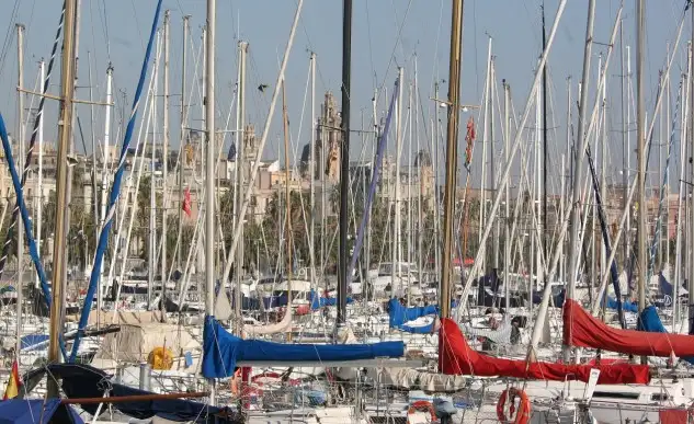 El sector náutico alerta de las repercusiones negativas que el nuevo impuesto de ‘bienes de lujo’ ocasionara a la náutica en Cataluña, con un 20 % del mercado nacional