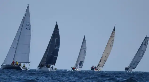 Imagen de la salida de la Regata Marbella-Ceuta
