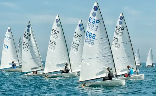 La clase Europe en la edición anterior en aguas del Balís. Foto: Cristina Balcells