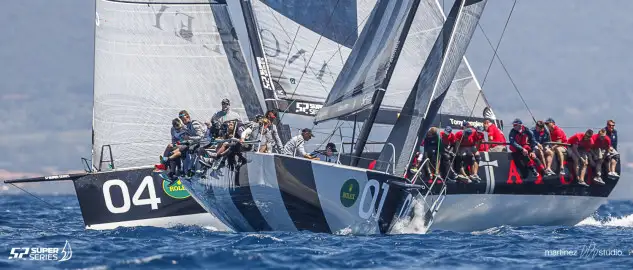 Pugna entre el Quantum y el Platoon en la primera jornada del Mundial de TP52. Foto: Martínez Studio