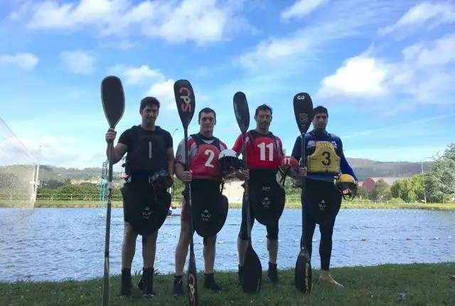 Representantes de Malaga, Retiro, Castellón y Bañolas, los dominadores de la Liga Nacional de Kayak Polo