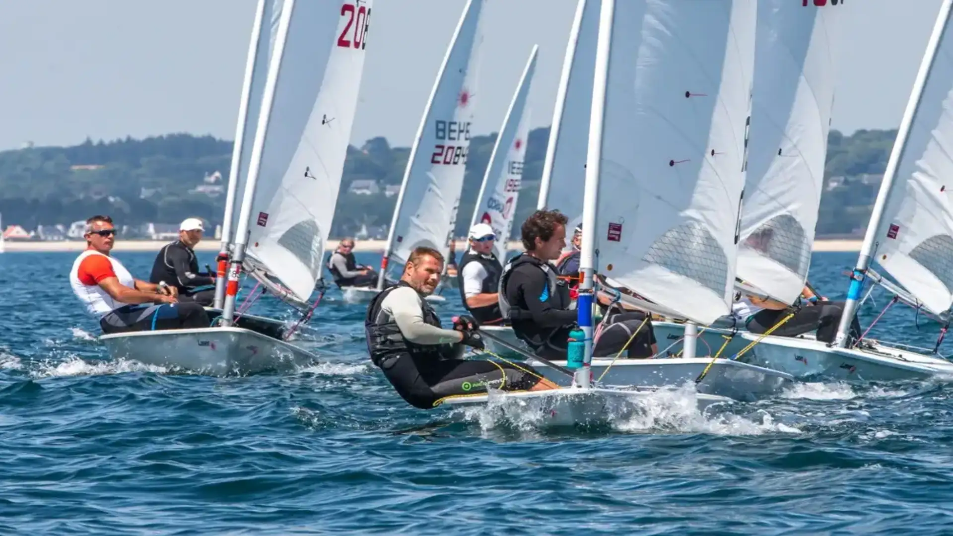 Bat Carlos Martínez European standard laser champion master