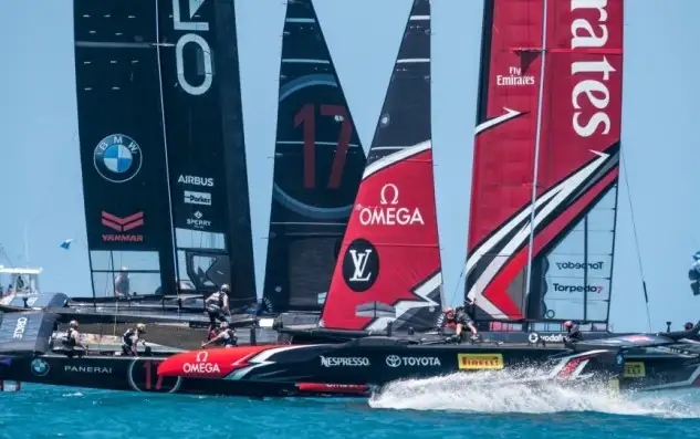 Spithill no puede fallar nuevamente ante Burling (Foto Ricardo Pinto)