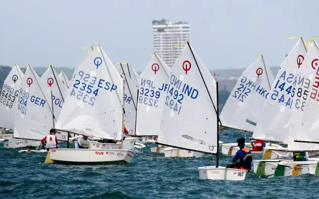 Comienza en aguas tailandesas el Mundial de Optimist (Foto Pep Portas)