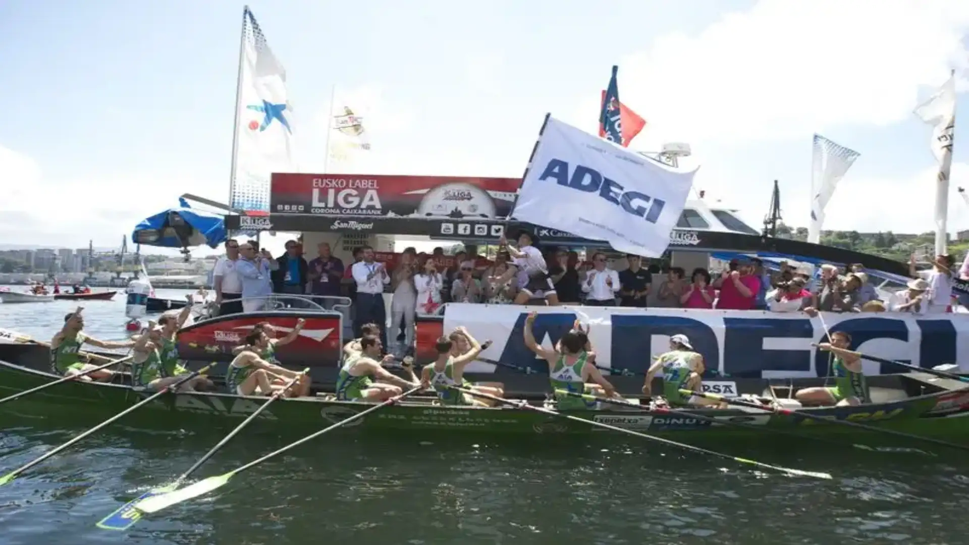 The Adegi Flag of Passages for Hondarribia at the Eusko Label