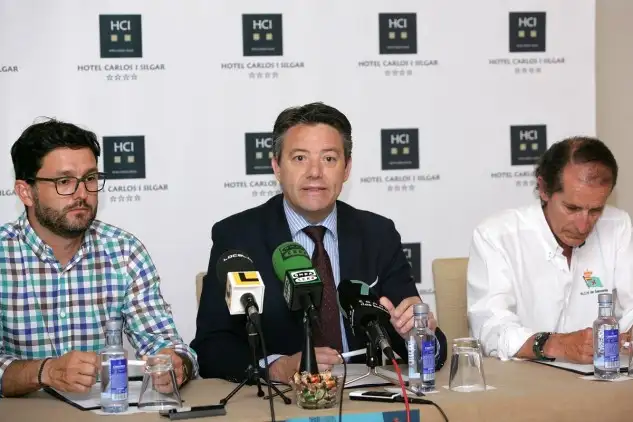 Esta regata se ha convertido en una clásica en la primera semana de agosto (Foto Juan Caballero)