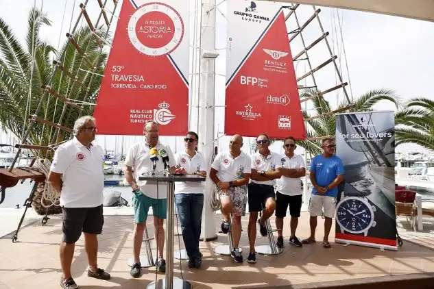La regata que se disputará el 15 de agosto ha tenido hoy su puesta de largo en las instalaciones del Náutico de Torrevieja