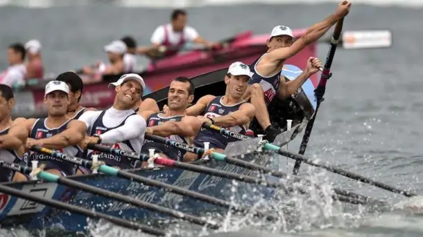 "Urdaibai" ganó con autoridad la tanda de clasificación (Foto EITB)