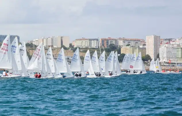El tandem brasileiro Mario Tinoco y Alexandre Mutuo aguantan en cabeza a falta de cuatro mangas (Foto M.Arcay)
